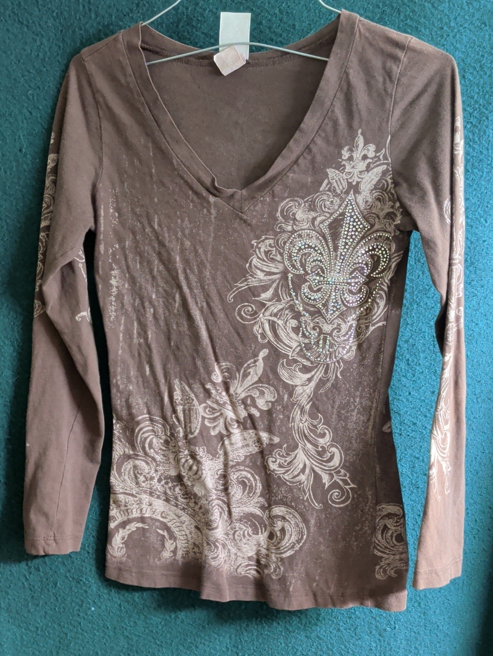 Brown V-Neck Long Sleeve Top with Fleur-de-Lis Accent